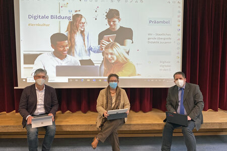 Foto zur Pressemitteilung GM DigitalPakt Schule