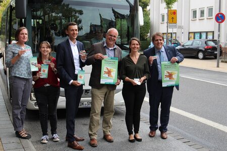 Gruppenbild der beteiligten Akteure